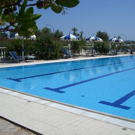 Pellegrino Village Βιέστε Εξωτερικό φωτογραφία