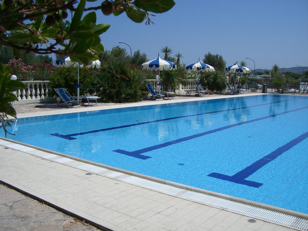 Pellegrino Village Βιέστε Εξωτερικό φωτογραφία