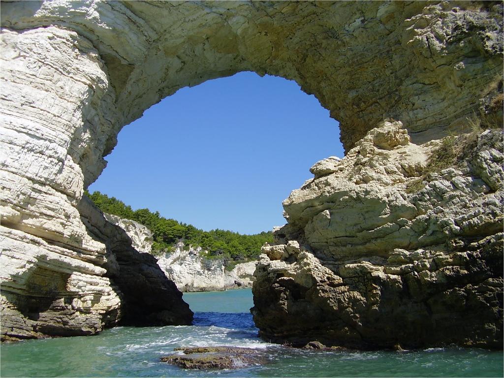 Pellegrino Village Βιέστε Εξωτερικό φωτογραφία